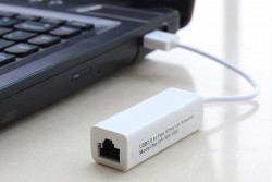 Cable chuyển đôi UGreen USB 2.0 to Lan 10/100 Base